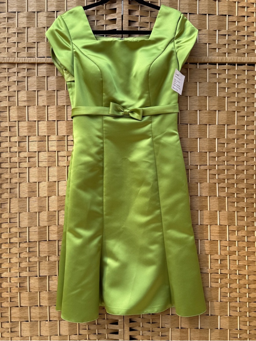 Bella Formals by Venus Wedding Dress Chartreuse Color Women’s Size 8